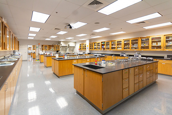 SMART Chemistry Lab (319)